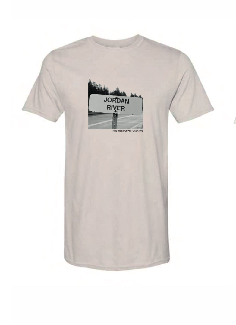 JR• unisex• TEE